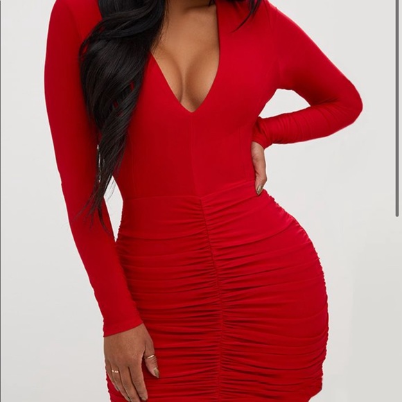 PrettyLittleThing Dresses & Skirts - Low Cut Mini Dress ❤️